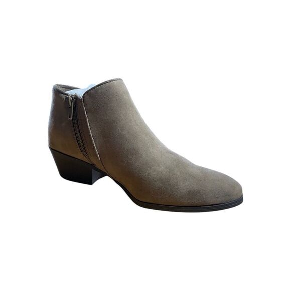 Style & Co Women's Wileyy Ankle Booties Taupe Microsuede 6.5M - Picture 1 of 8